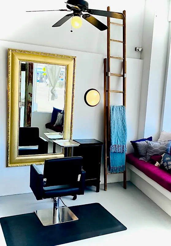 Belli Belli Salon & Boutique — Hair salon in San Diego